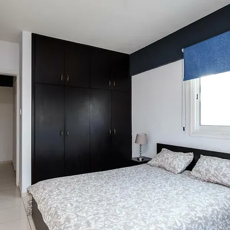 Kritonas' Place شقة لارنكا