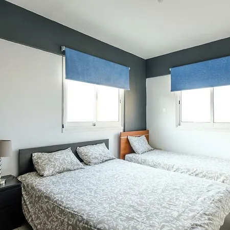 Kritonas' Place Apartamento *